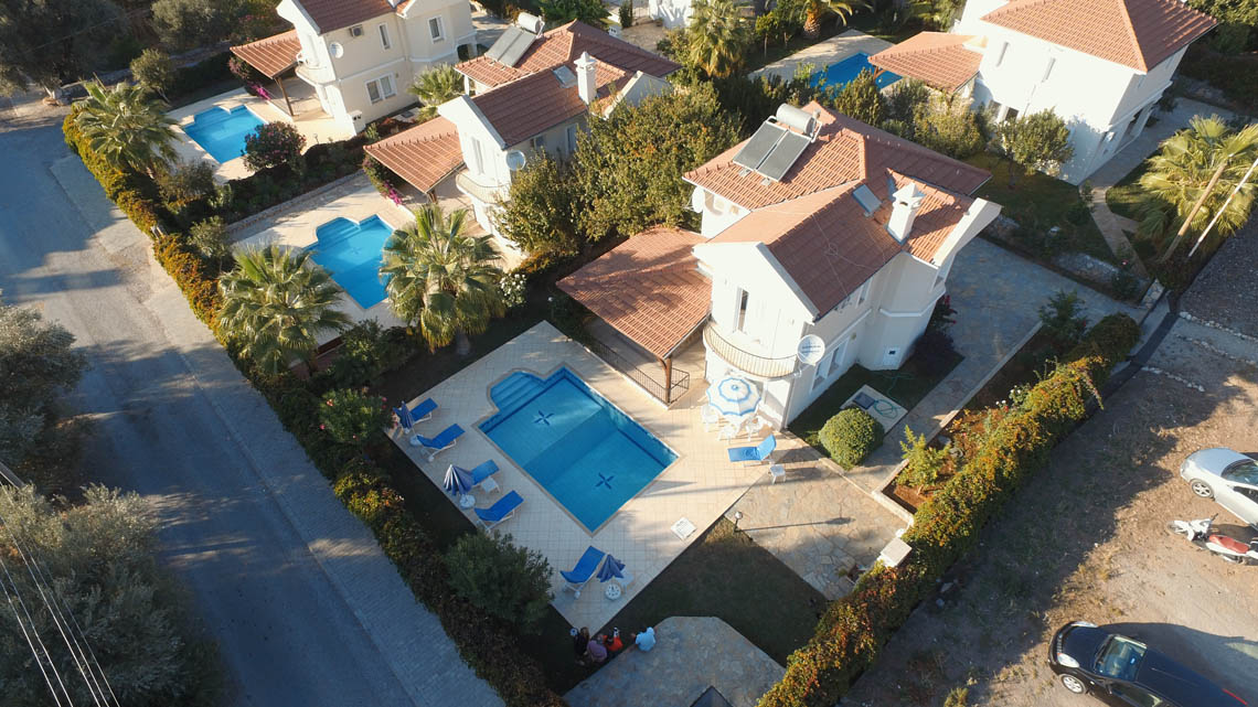 Ezmen Villas