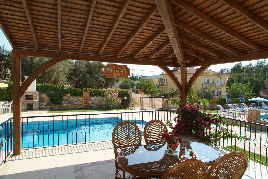 Ezmen Villa