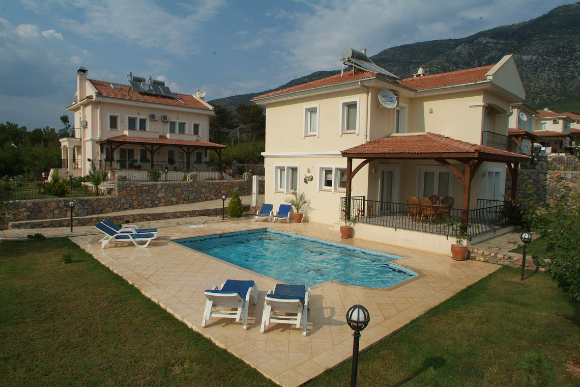 Ezmen Villas