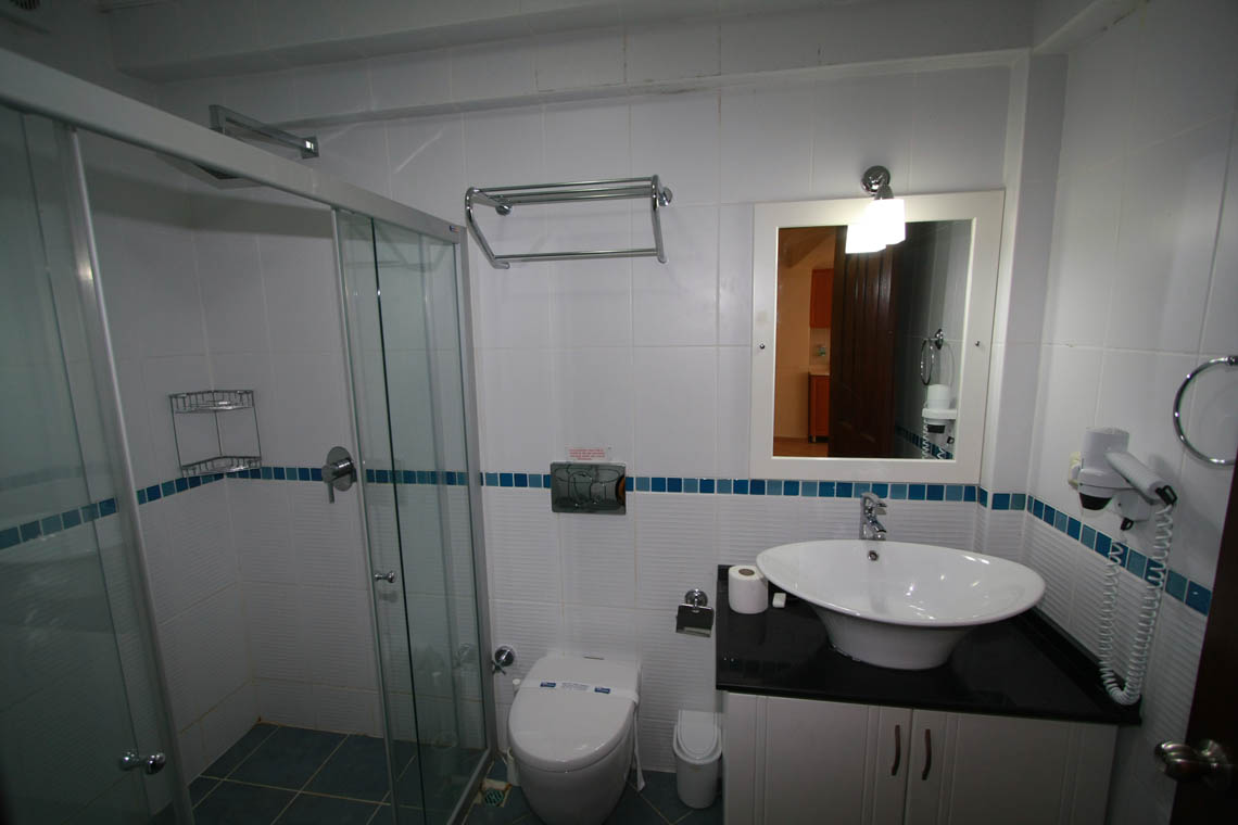 1 Bedroom Apartments
