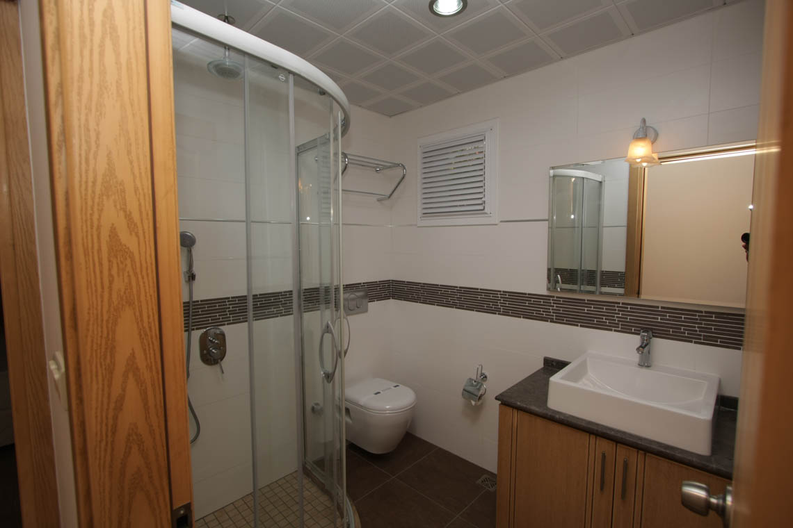 1 Bedroom Apartments